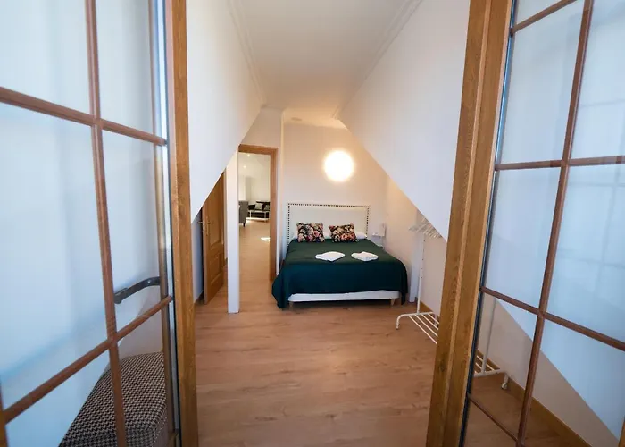 아파트 Atico Caprichos Aranda