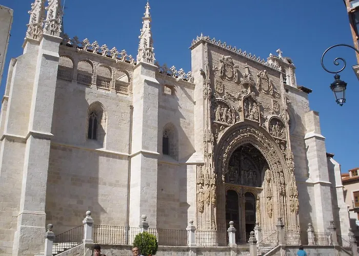 Atico Caprichos Aranda Апартаменты Аранда-де-Дуэро