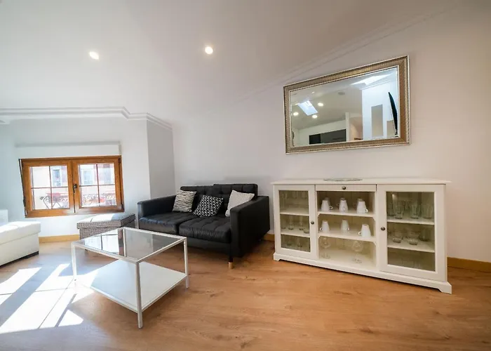 Апартаменты Atico Caprichos Aranda Аранда-де-Дуэро