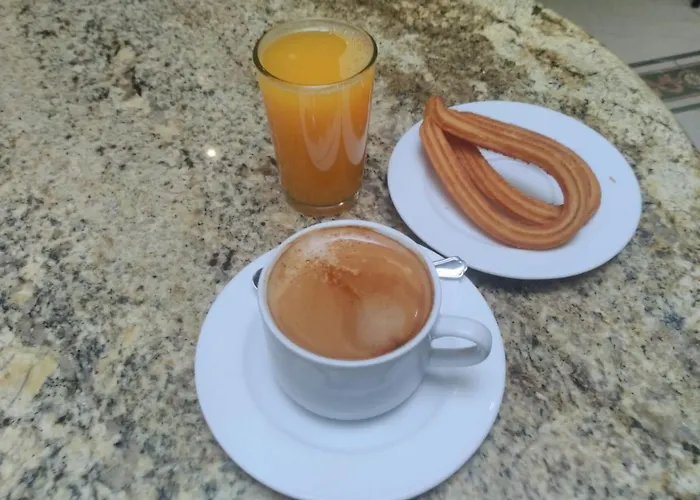 Atico Caprichos Aranda 아파트