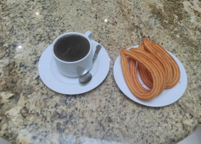 Atico Caprichos Aranda Апартаменты *